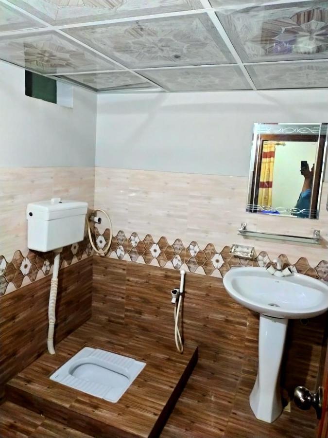 Karachi Motel 외부 사진