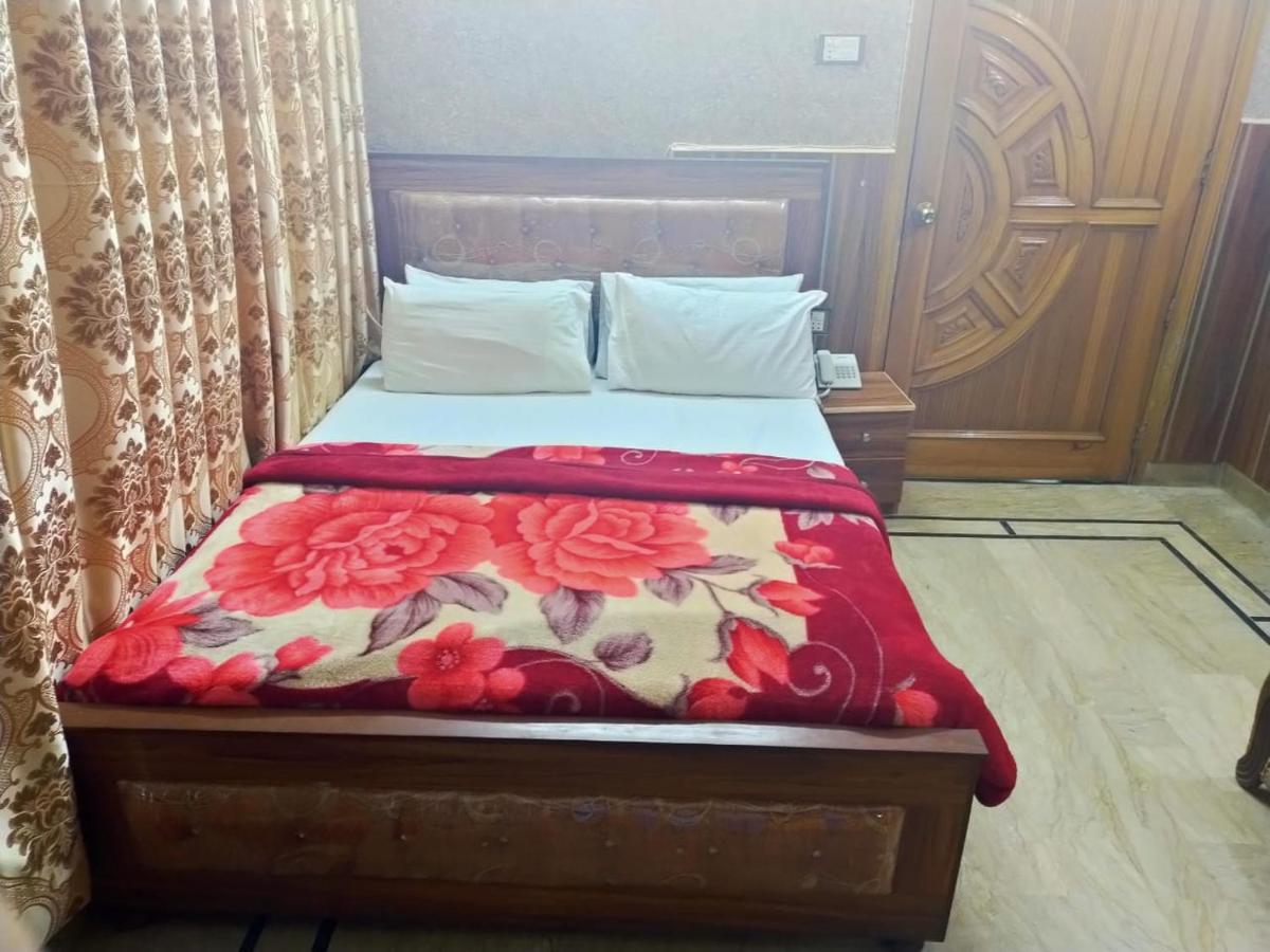 Karachi Motel 외부 사진