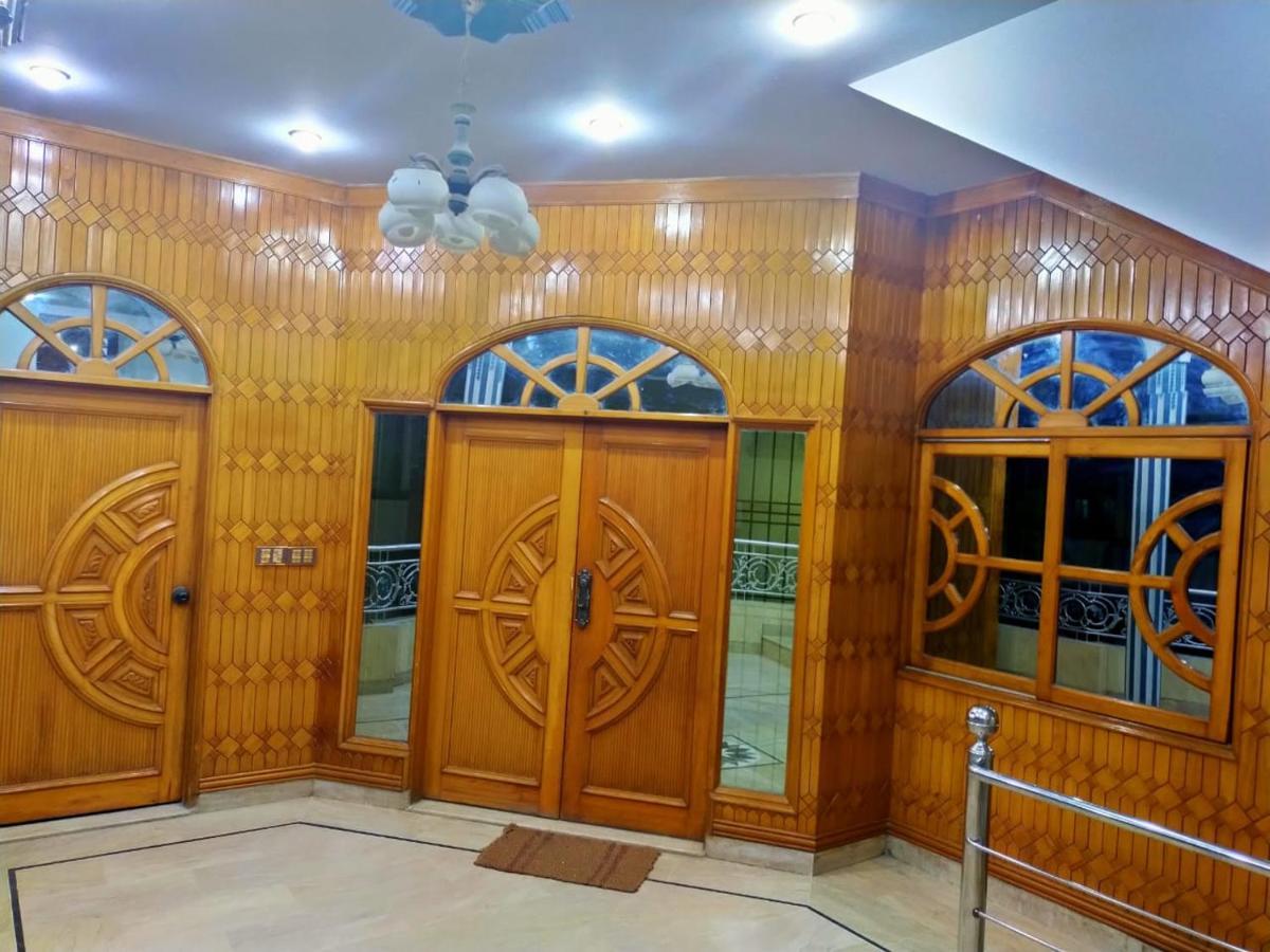 Karachi Motel 외부 사진