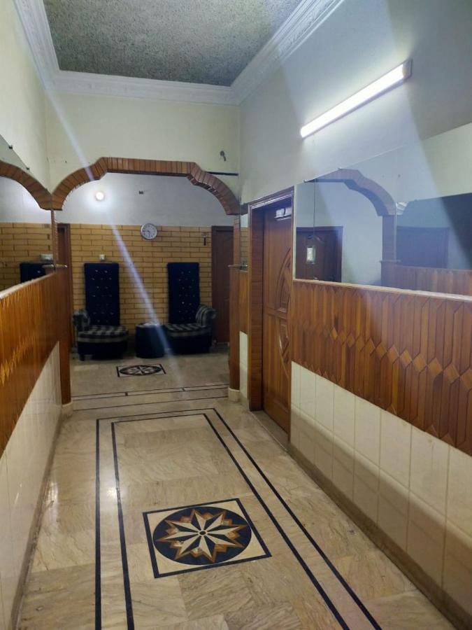 Karachi Motel 외부 사진